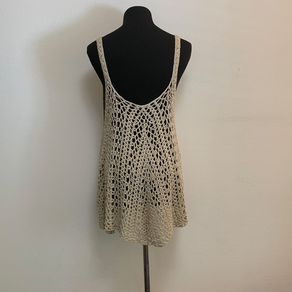 Sand Macrame top - Picture 2 of 2